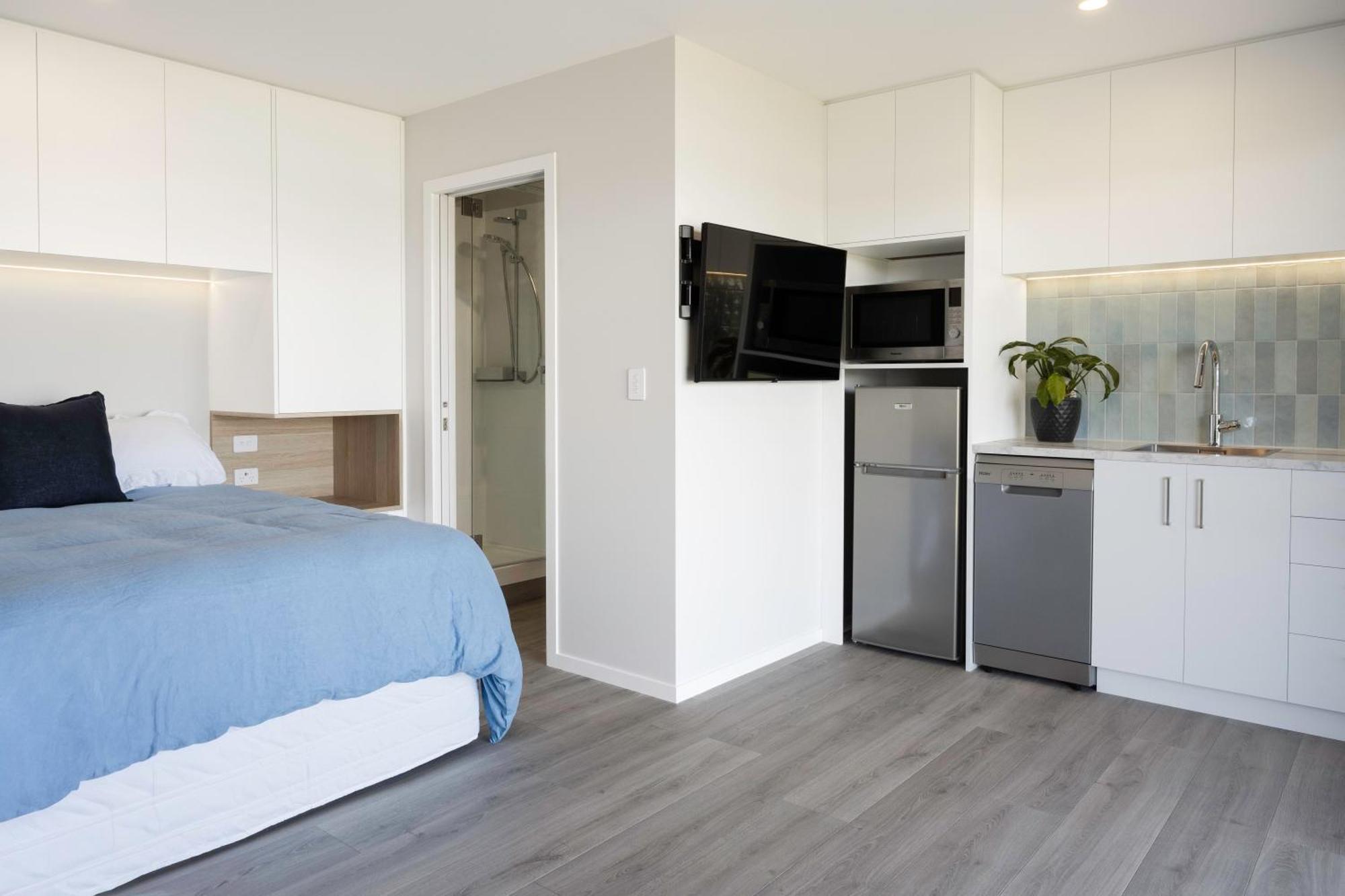Pukehina Estuary Sunset Views Townhouse & Studio Exterior photo