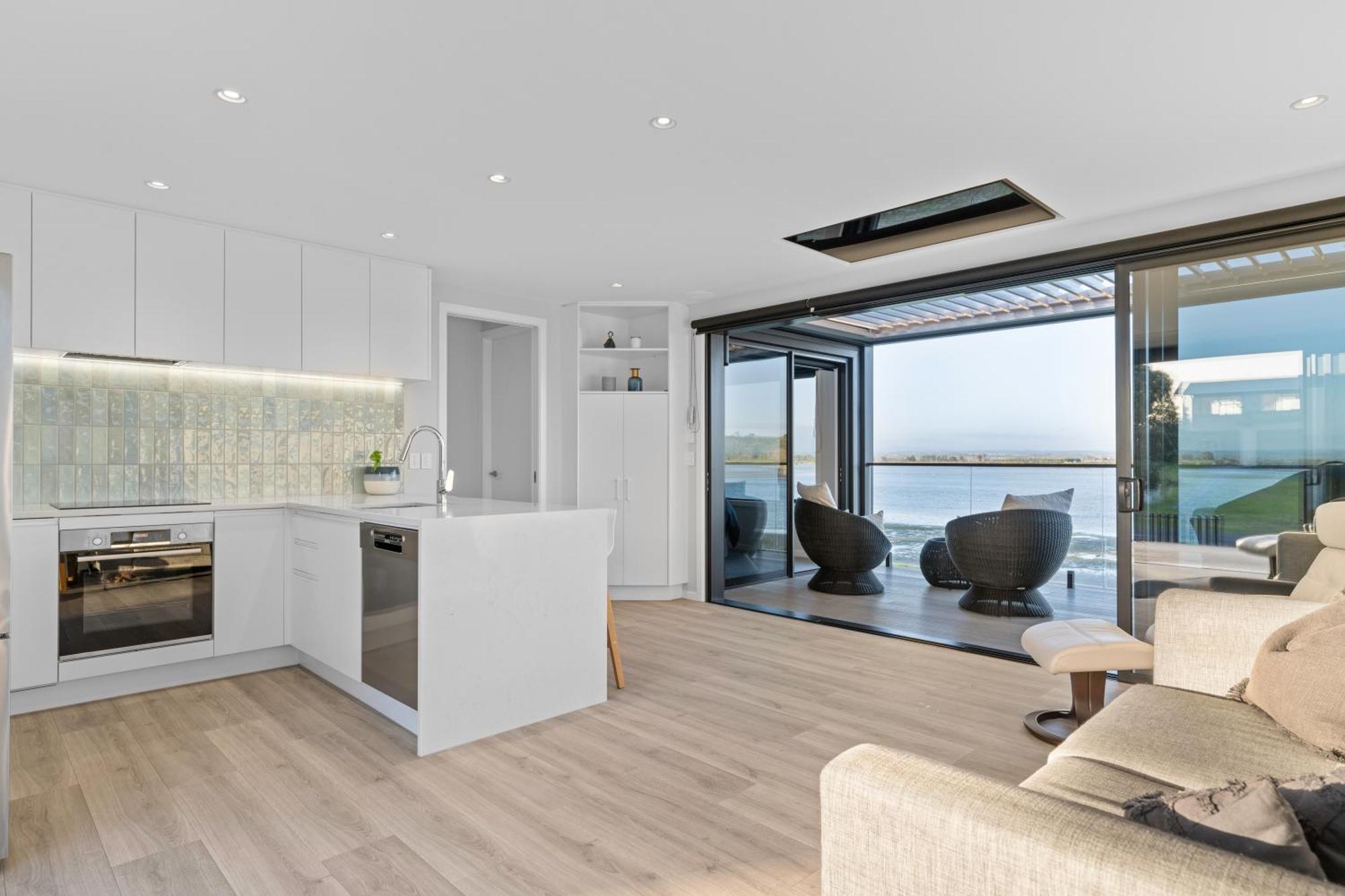 Pukehina Estuary Sunset Views Townhouse & Studio Exterior photo